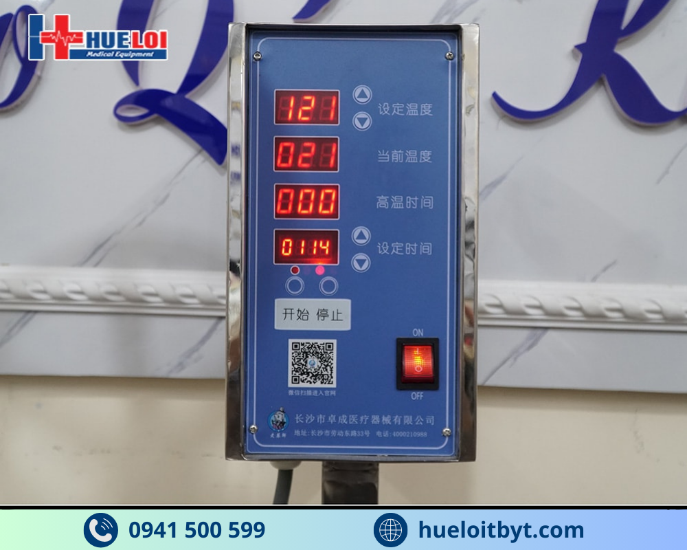 Bảng điều khiển của máy sắc thuốc áp suất cao