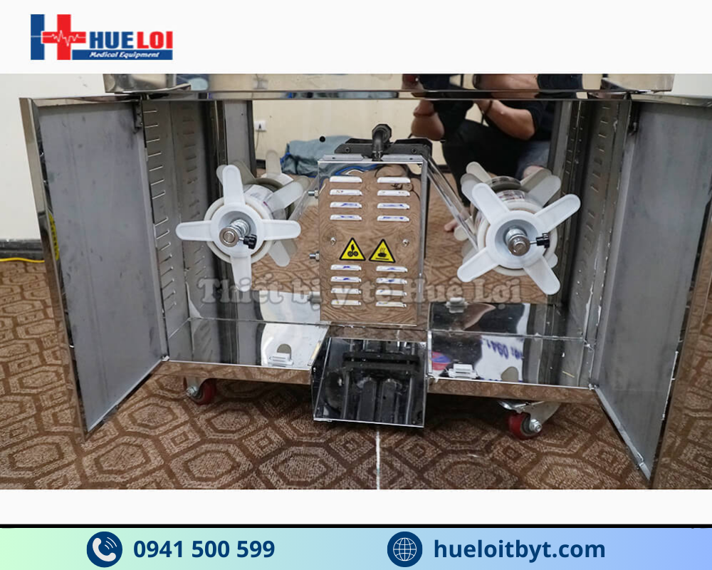 Phần đóng túi của máy sắc thuốc kèm đóng túi tự động