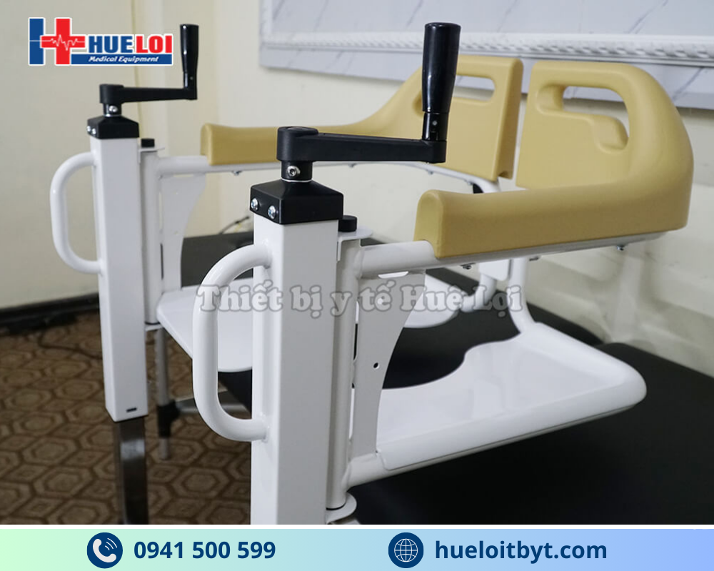 XE LĂN NÂNG HẠ BẰNG TAY QUAY ĐA NĂNG