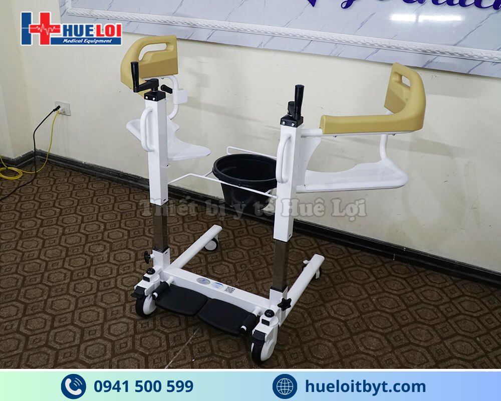 XE LĂN NÂNG HẠ BẰNG TAY QUAY ĐA NĂNG