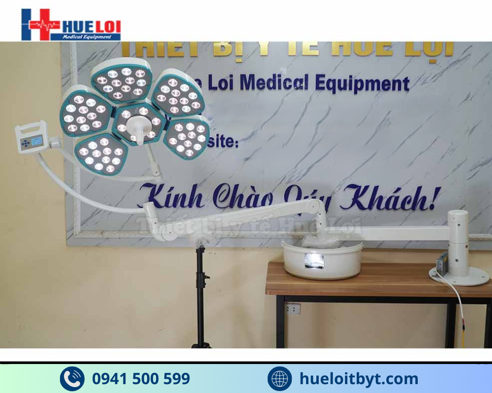 ĐÈN PHẪU THUẬT 5 CÁNH TREO TRẦN GIÁ RẺ