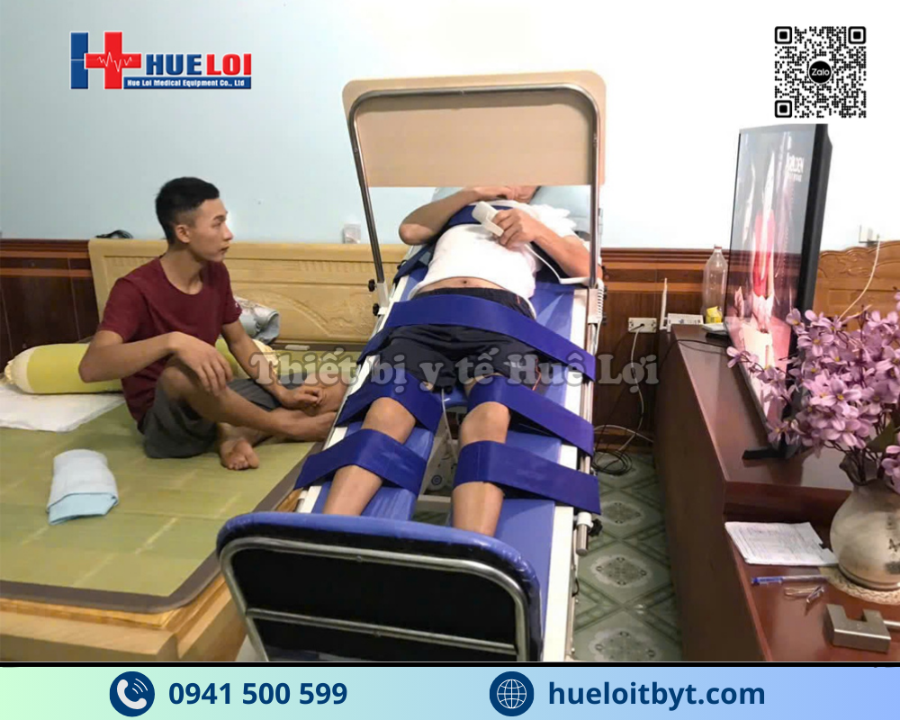 GIƯỜNG TẬP ĐỨNG BẰNG ĐIỆN CHO NGƯỜI BỆNH