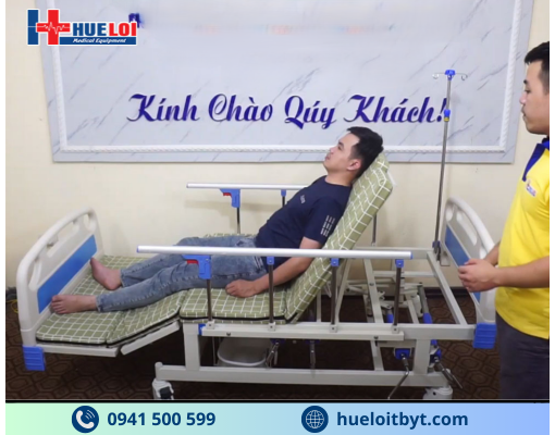 GIƯỜNG Y TẾ 4 TAY QUAY HẠ CHÂN TO ĐA NĂNG A0I-I