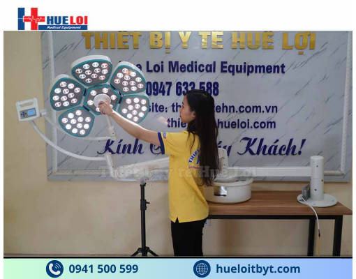 ĐÈN PHẪU THUẬT 5 CÁNH TREO TRẦN GIÁ RẺ