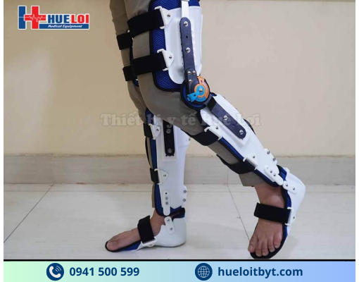 NẸP CHÂN HỖ TRỢ TẬP ĐỨNG VÀ ĐI CHO NGƯỜI BỊ ĐỘT QUỴ