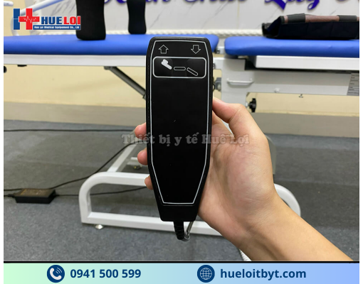 GIƯỜNG KÉO GIÃN CỘT SỐNG BẰNG ĐIỆN YP-2009K1